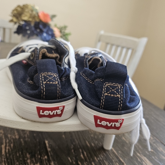 Levi's 1083926 Slip On Shoe Women's 6.5 Blue Casual Canvas Denim Jean Look - Picture 6 of 8